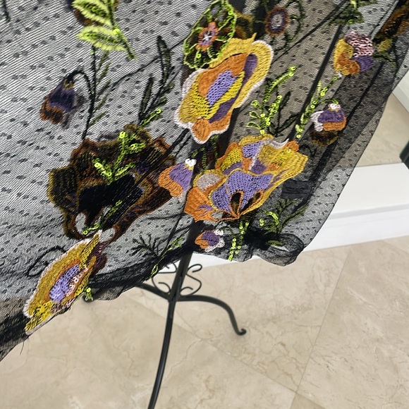 NWT WALTER BAKER BLACK PEYTON TUNIC EMBROIDERY - Picture 8 of 11